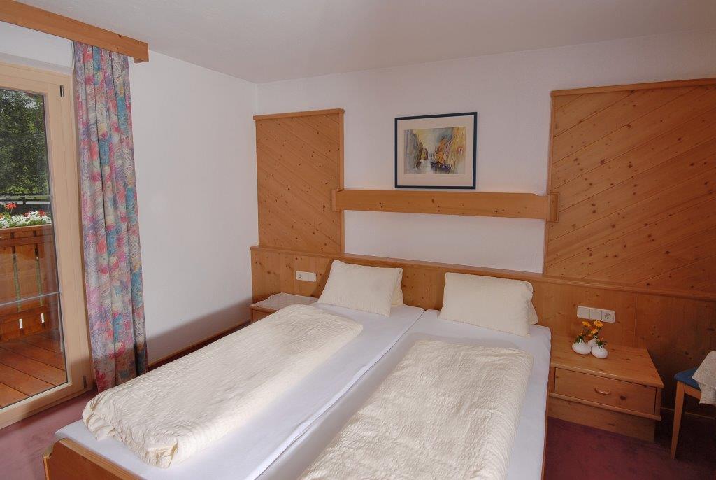 Apart Hotel Garni Kofler Fiss Phòng bức ảnh